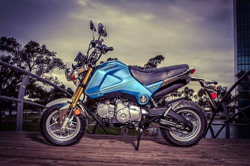 Illustration for article titled More Monday Morning Motorcycle Porn!